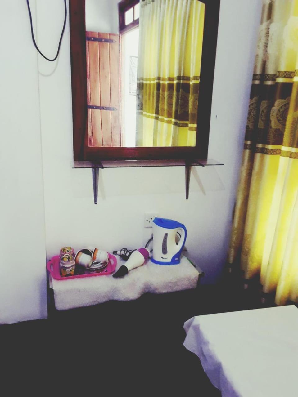 Enthral View Homestay Ella Esterno foto