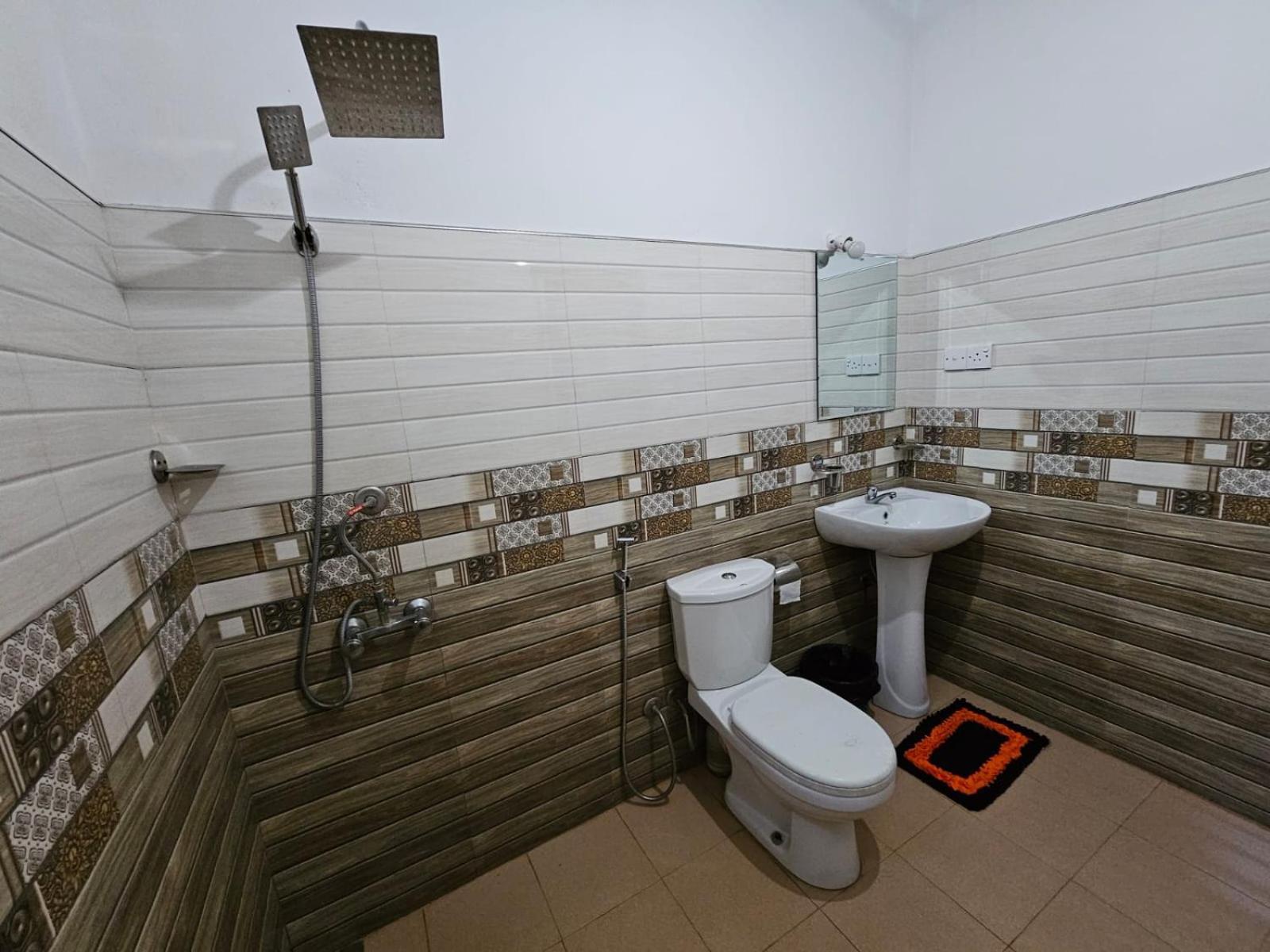 Enthral View Homestay Ella Esterno foto